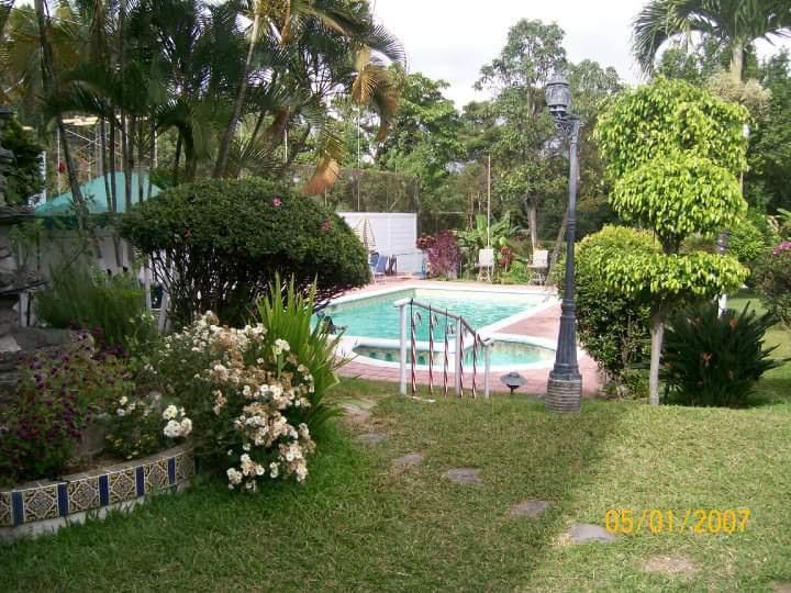 Hotel Alamo Internacional San Salvador Exterior photo