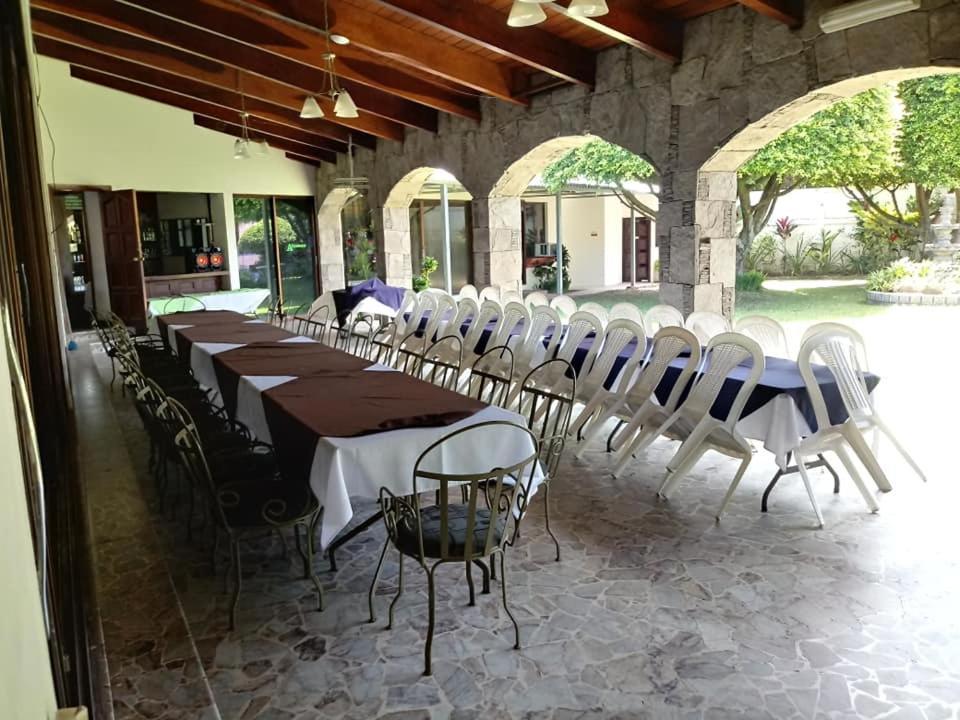 Hotel Alamo Internacional San Salvador Exterior photo