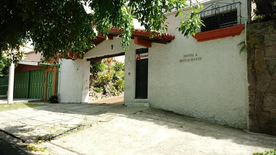 Hotel Alamo Internacional San Salvador Exterior photo